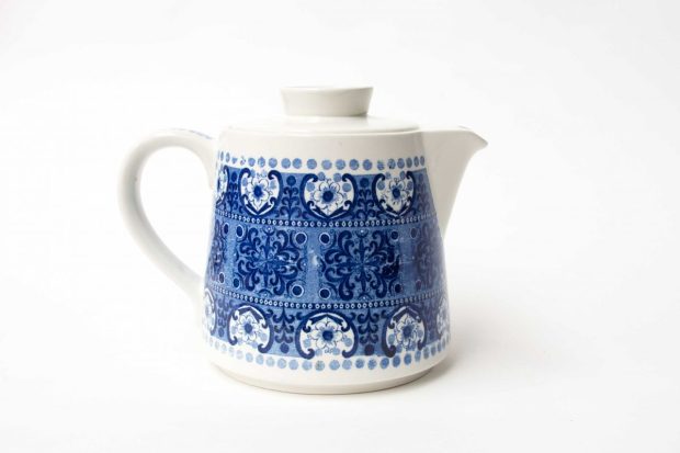 Arabia Finland, Ali Blue Teapot